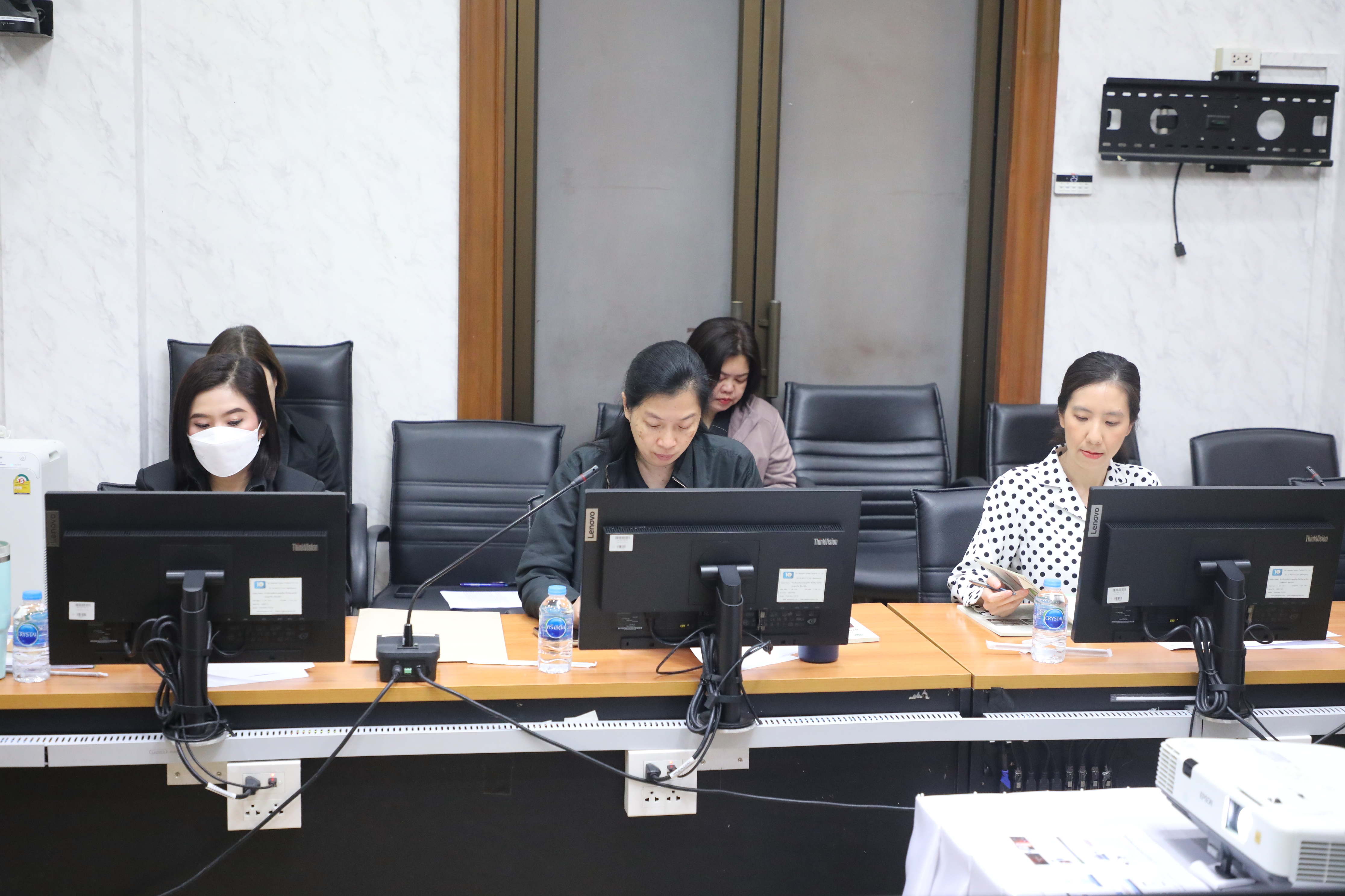 title - ส.ป.ก. ประชุมคณะทำงานจัดทำรายงานผลการดำเนินงานกองทุนการปฏิรูปที่ดินเพื่อเกษตรกรรม ประจำปีงบประมาณ พ.ศ. 2568 ครั้งที่ 1/2569